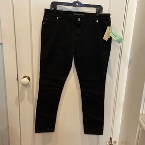 Michael Kors stretch black jeans NWT BN530